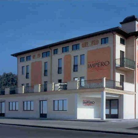 Hotel Impero Brescia Extérieur photo