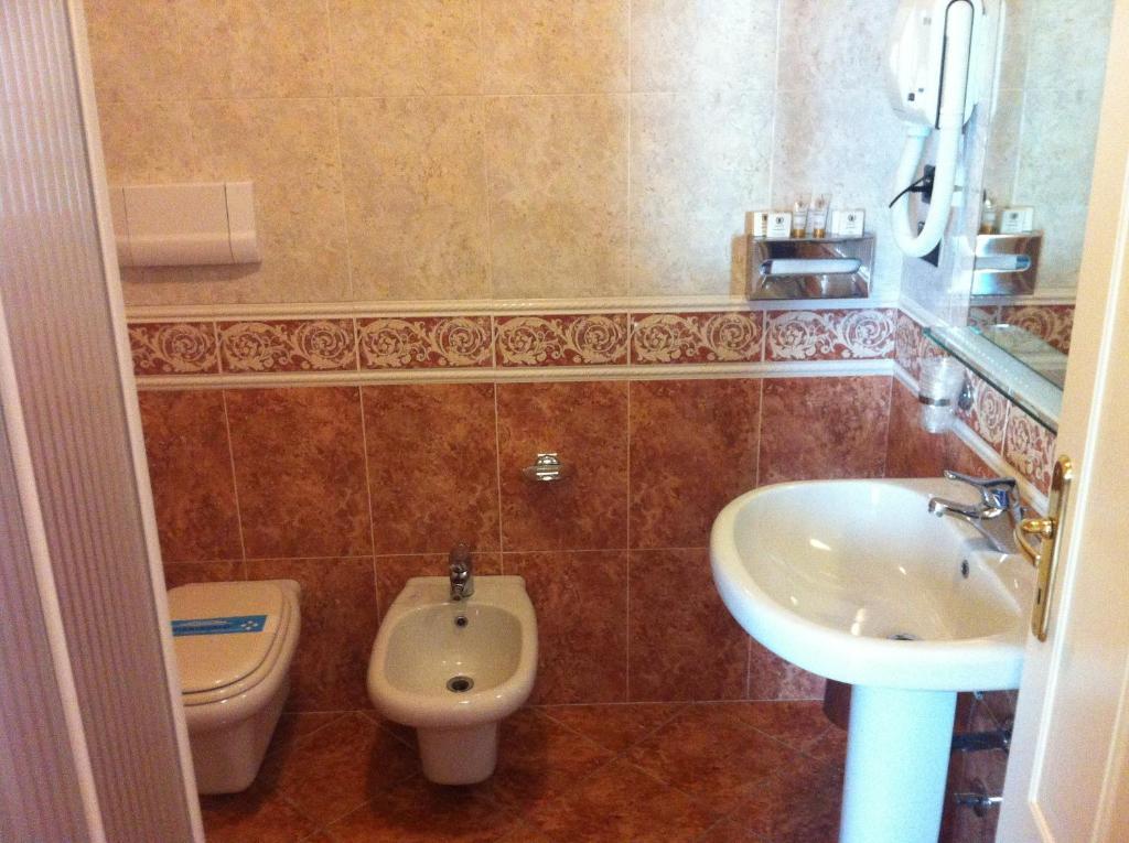 Hotel Impero Brescia Chambre photo