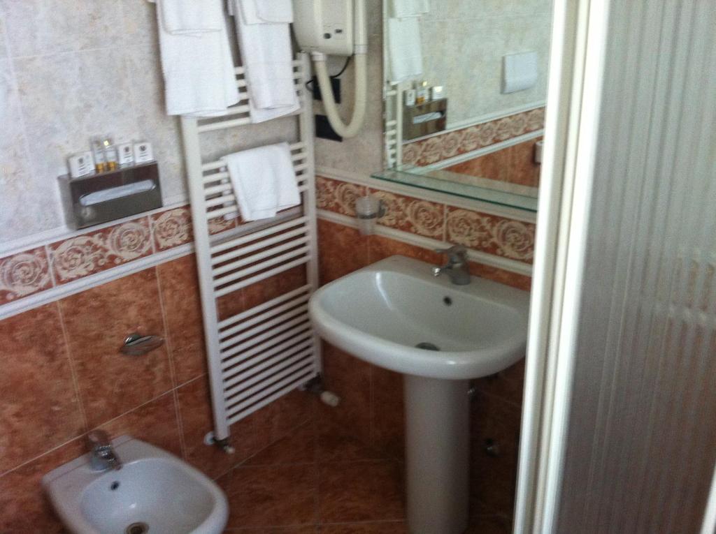 Hotel Impero Brescia Chambre photo