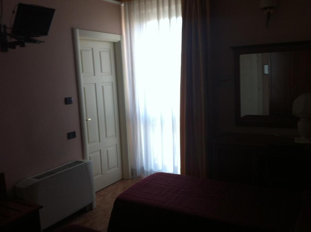 Hotel Impero Brescia Extérieur photo